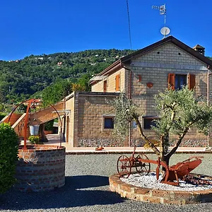 Apartment Spicchio Di Luna -, Albiano Magra
